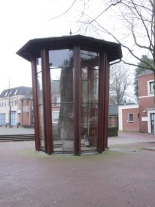 Gilze, 5 januari 2013: Eikenhouten waterput uit 1050. Opgegraven in 1994 (foto: René Hoeflaak)