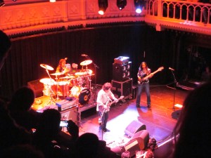 Amsterdam, Paradiso, gisteravond; Steve Lukather en band (foto: René Hoeflaak)