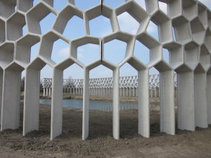 Pergolamuur in het Maximapark in Utrecht (foto: René Hoeflaak)