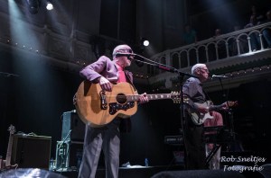 Amsterdam, Paradiso: Graham Parker & The Rumour (foto: www.robsneltjes.nl)