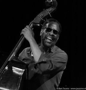 Stanley Clarke in Zoetermeer, 12 april 2015 (foto: Bart Teunis) 