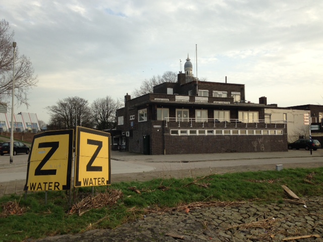 Rotterdam, 20 december 2015: gebouw van roeivereniging Nautilus (foto: René Hoeflaak)