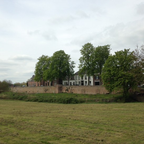 Vestingmuur Buren, 22 april 2016 (foto: René Hoeflaak)